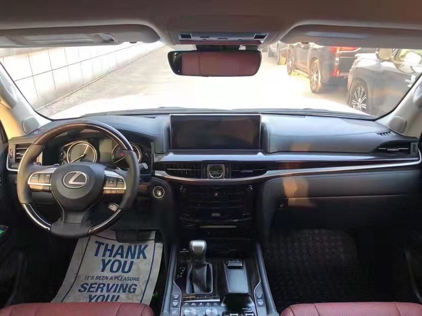 雷克萨斯LX570 21款 标准 最强优惠力度手慢即无