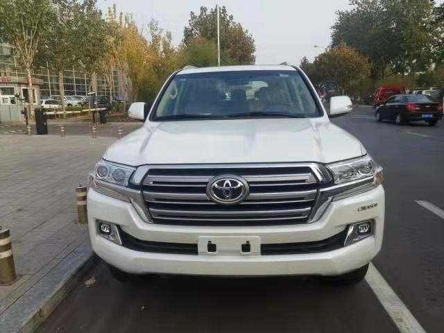 20款 丰田酷路泽4000 EXR 天窗 天津港最新报价热销中