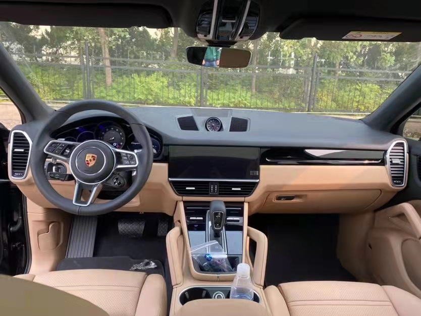 墨版保时捷卡宴 2020款 Coupe 3.0T 带给您高质量驾驶体验