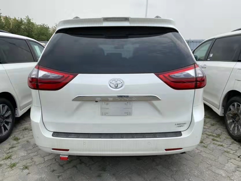 塞纳 20款 3.5 四驱 LTD 7座顶配 天津港现车批发价