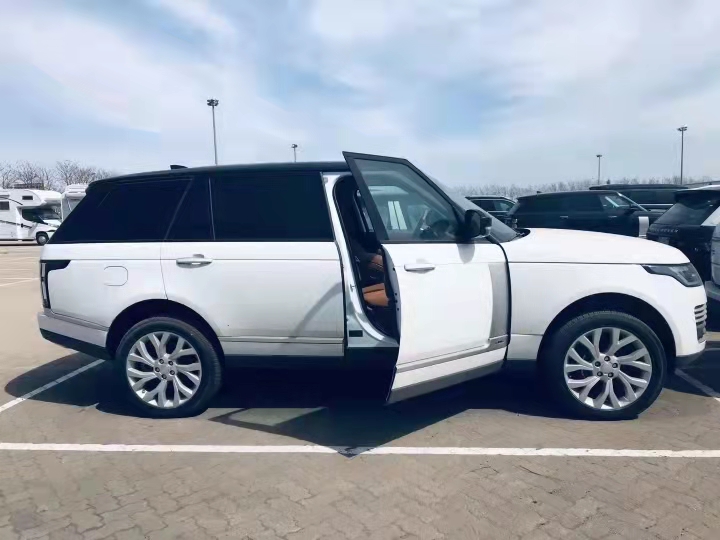 揽胜行政 19款 2.0T P400e 插电混动 创世加长 港口现车最低价