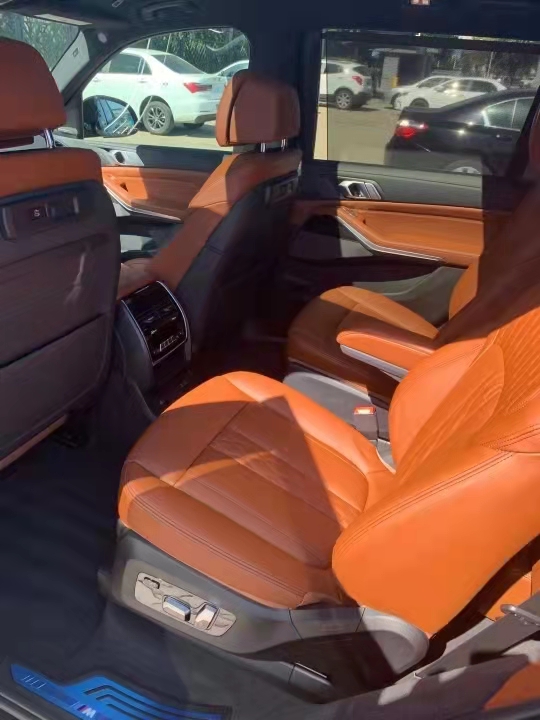 宝马X7 20款 3.0T M运动 6座 天津港保税区钜惠热销中