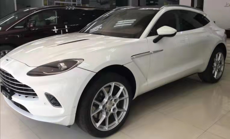 阿斯顿·马丁DBX 21款 4.0T V8 尚格之谜 港口双十一火爆来袭