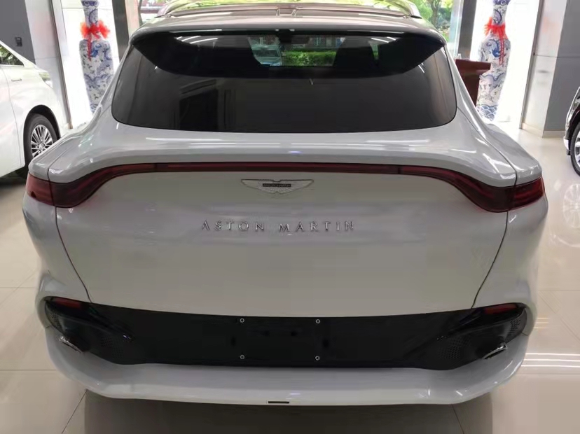 阿斯顿·马丁DBX 21款 4.0T V8 尚格之谜 港口双十一火爆来袭