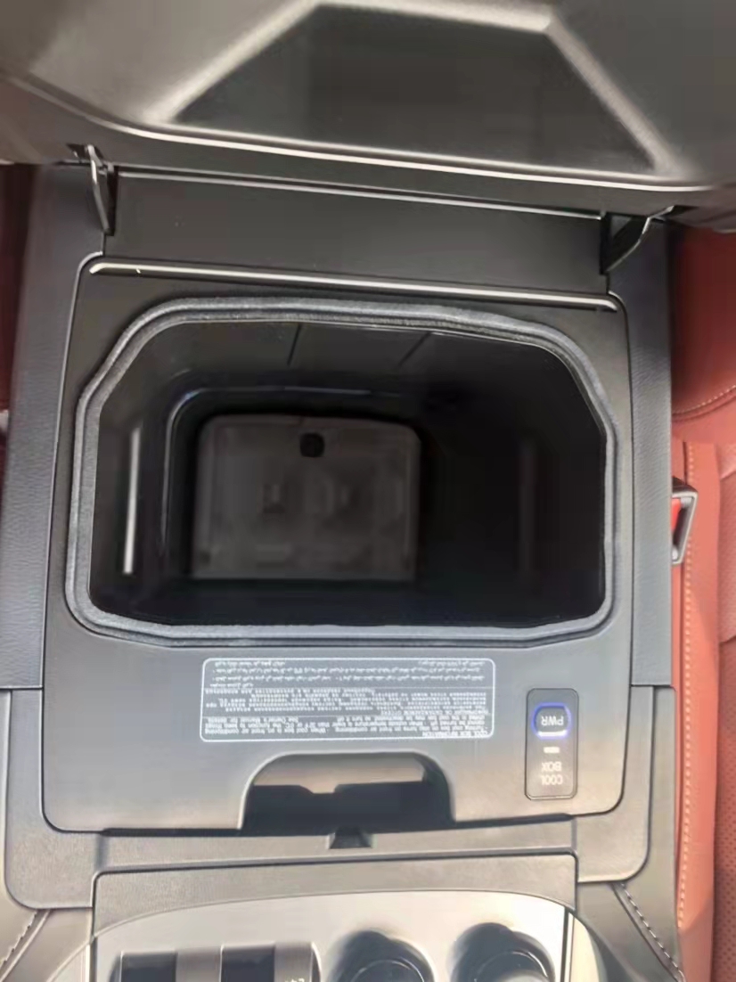 雷克萨斯LX570 21款 八座 豪华包 天津港十月钜惠亲情价