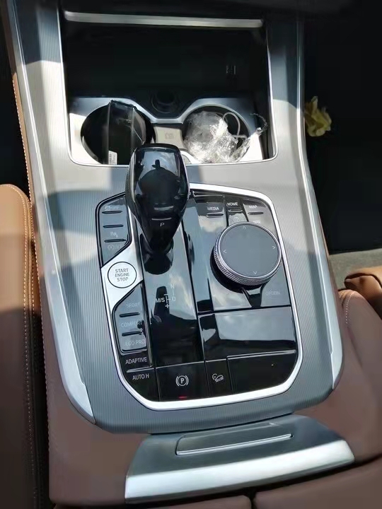 墨版宝马X5 21款 3.0T 港口国六清仓钜惠十月促销