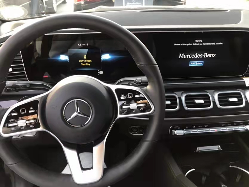 奔驰GLS450 21款 7座 全景20轮  天津港国六钜惠十月裸利出售