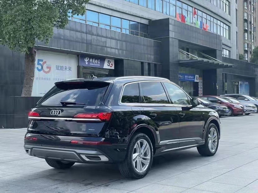 奥迪Q7 20款 3.0T Komfort舒适 港口双十一大促随时提车