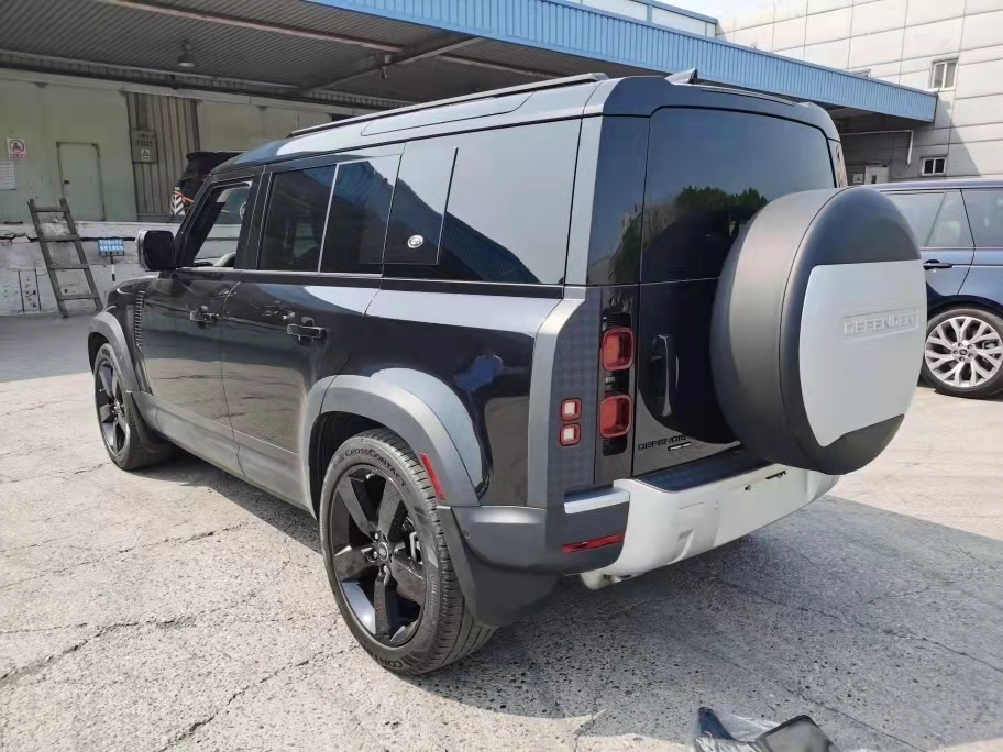 卫士 20款 110 四门 3.0T SE 港口特价优惠促销