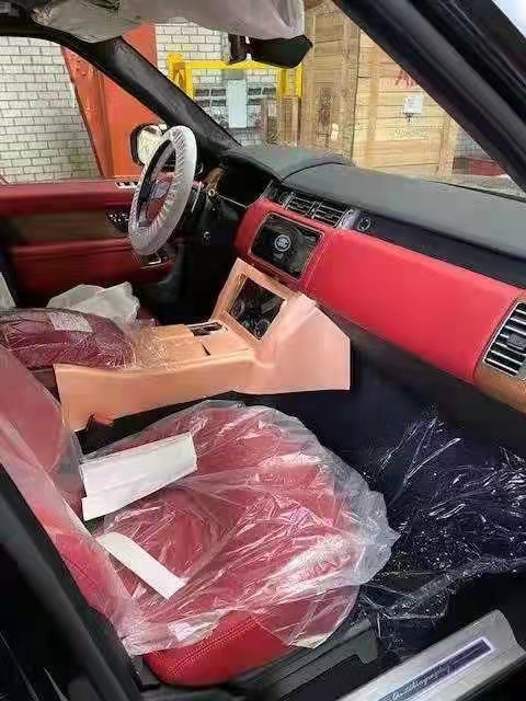 2021款揽胜行政3.0T 汽油创世加长 双十一钜惠港口抢购中