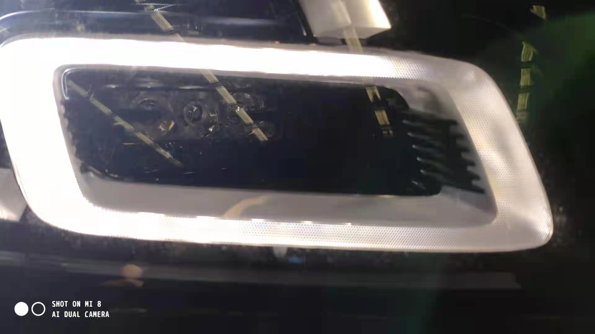 2021款揽胜行政3.0T 汽油创世加长 双十一钜惠港口抢购中