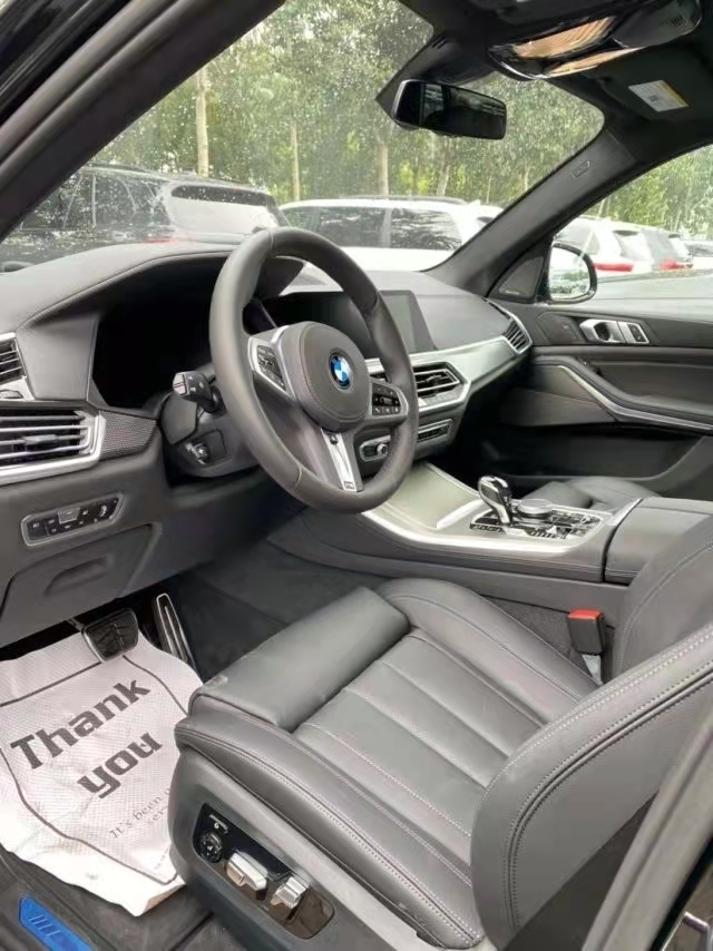 宝马X5 20款3.0T M运动  港口批发价清仓