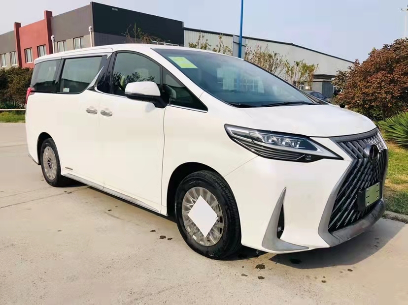 2021款雷克萨斯LM300 国六清仓亲情价钜惠164万售