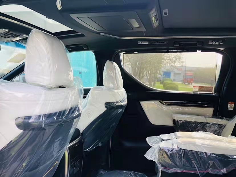 2021款雷克萨斯LM300 国六清仓亲情价钜惠164万售