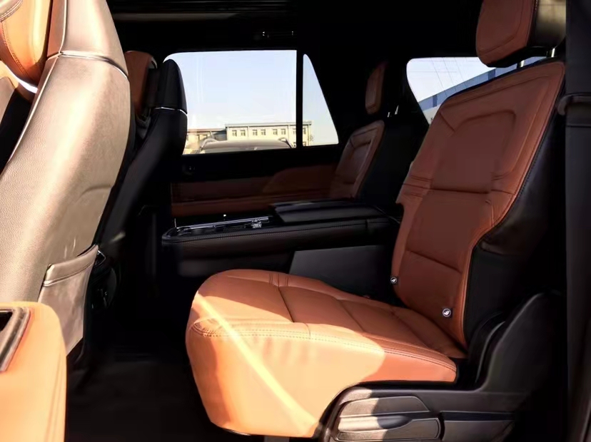 20款林肯领航员3.5T四驱长轴 双十一港口清仓钜惠